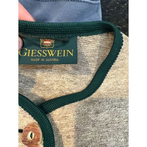 Giesswein Women's Wool Blend Sweater Jacket Size 10 Tan Green Embroidered - Picture 10 of 13